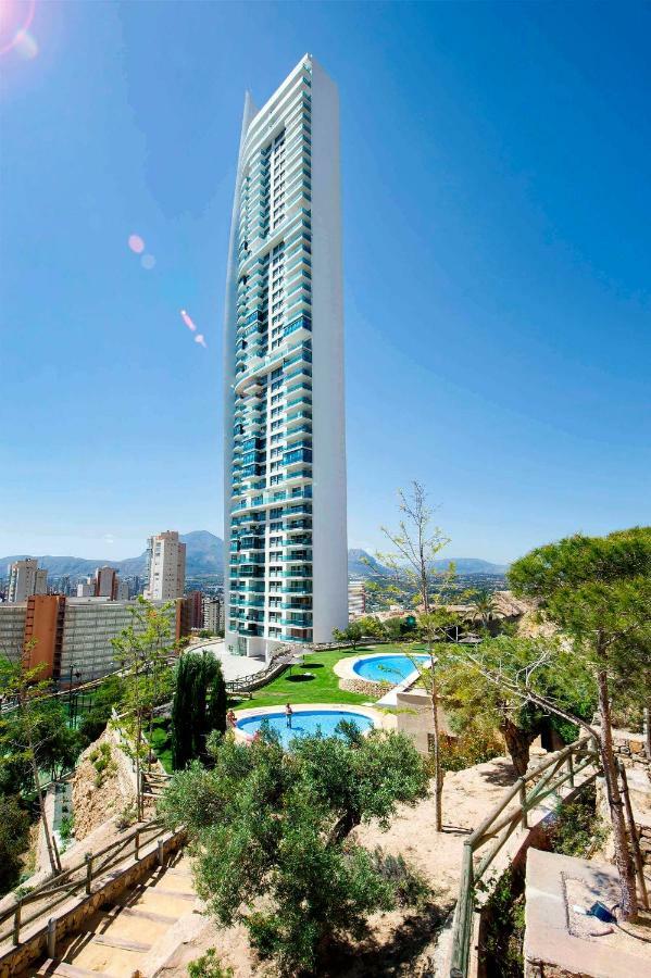 Highrise Apartment With Private Terrace & Sea Views - 34Th Floor Benidorm Bagian luar foto